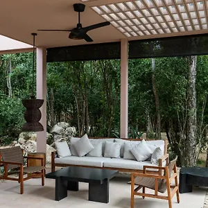 aflora-studio-garden-view.tulum-hotels.net/